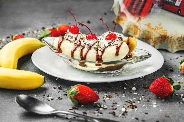 Easy Grilled Banana Split